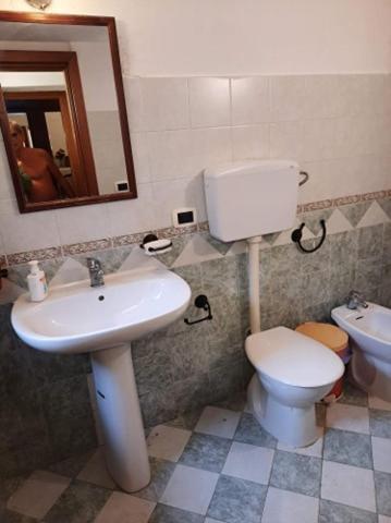 B B Casa Vacanze Il Pino Di Pino Lascari Εξωτερικό φωτογραφία